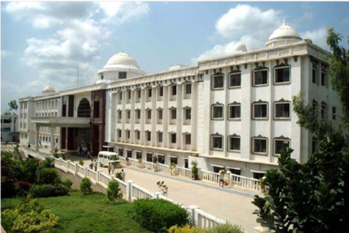 Vydehi Institute of Medical Sciences and Research Centre, Bangalore